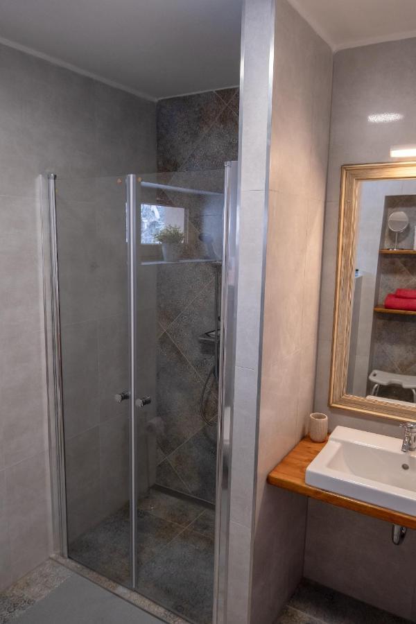 Ferienwohnung Jachovka Nova Ves v Horach Exterior foto